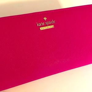 Kate Spade Bi-Fold Wallet in Hot Pink with Gold